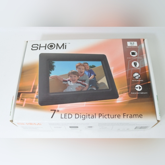 SHOMI 7" LED Digital Picture Frame - Picture 1 of 9